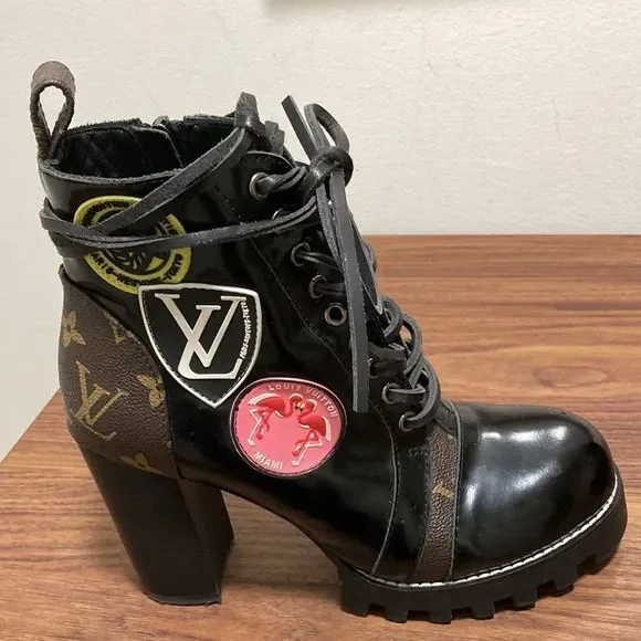 Star Trail Black Patent Leather Ankle Boot with Colorful Patches. Size 37. - Picture 2 of 7